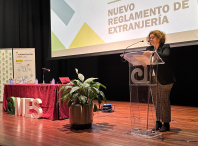 Bertamiráns acolleu hoxe a charla informativa sobre o novo Regulamento de Estranxeiría na que participaron preto de 60 persoas  