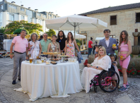 Recádanse máis de 2.000 euros a través da III Cea solidaria Obra Social Pediatría & Concello de Ames Recádanse máis de 2.000 euros a través da III Cea solidaria Obra Social Pediatría & Concello de Ames