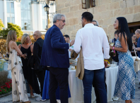 Recádanse máis de 2.000 euros a través da III Cea solidaria Obra Social Pediatría & Concello de Ames Recádanse máis de 2.000 euros a través da III Cea solidaria Obra Social Pediatría & Concello de Ames