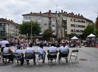 Éxito de participación no Encontro Intercultural coa degustación de preto de 30 receitas e diversas actuacións musicais Éxito de participación no Encontro Intercultural coa degustación de preto de 30 receitas e diversas actuacións musicais