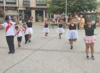 Éxito de participación no Encontro Intercultural coa degustación de preto de 30 receitas e diversas actuacións musicais Éxito de participación no Encontro Intercultural coa degustación de preto de 30 receitas e diversas actuacións musicais