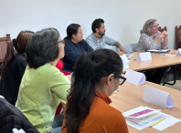 No obradoiro de acollemento lingüístico de Bertamiráns participan persoas procedentes de sete nacionalidades