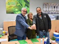 Augas de Ames e o Club Voleibol Bruxas asinan un convenio de patrocinio para fomentar o deporte feminino en Ames Augas de Ames e o Club Voleibol Bruxas asinan un convenio de patrocinio para fomentar o deporte feminino en Ames