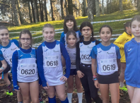 38 nenos e nenas do Club de Atletismo Millaraio participaron no campionato provincial XOGADE de cross 