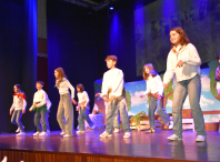 Ames celebra o Día de Rosalía de Castro cunha gala protagonizada por alumnado dos centros educativos e pola cantautora Sheila Patricia Ames celebra o Día de Rosalía de Castro cunha gala protagonizada por alumnado dos centros educativos e pola cantautora Sheila Patricia