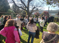 A excursión literaria “Viaxando con Rosalía” rexistra un novo éxito de participación con 50 persoas