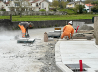 Execútanse as obras de pavimentación de tres rúas de Bertamiráns e do viario da Condomiña a Punxeiras adxudicadas por 144.637 euros Execútanse as obras de pavimentación de tres rúas de Bertamiráns e do viario da Condomiña a Punxeiras adxudicadas por 144.637 euros