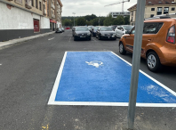 Reubicadas as prazas de aparcamento para persoas con discapacidade da rúa Ameneiral na praza do Concello e no aparcamento con acceso pola rúa Pesqueiras Reubicadas as prazas de aparcamento para persoas con discapacidade da rúa Ameneiral na praza do Concello e no aparcamento con acceso pola rúa Pesqueiras
