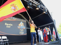 Ames acolle o XXXIII Campionato do Mundo IAU de 100 quilómetros no que participan preto de 400 atletas Ames acolle o XXXIII Campionato do Mundo IAU de 100 quilómetros no que participan preto de 400 atletas