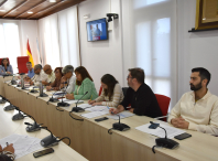 A Corporación municipal aborda a situación do novo aparcamento baixo tarifas do Milladoiro A Corporación municipal aborda a situación do novo aparcamento baixo tarifas do Milladoiro