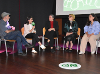 Volta Radio Cidadá ao estudo de Ames Radio, o espazo radiofónico da veciñanza amesá que este ano presenta catro novos programas Volta Radio Cidadá ao estudo de Ames Radio, o espazo radiofónico da veciñanza amesá que este ano presenta catro novos programas