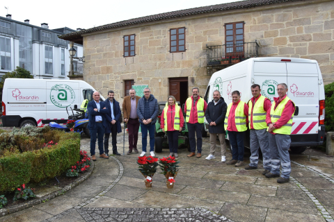 O Concello de Ames presenta o novo contrato de mantemento de zonas verdes e axardinadas do municipio