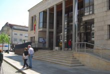 Ata o 26 de abril continúan vixentes as medidas de confinamento aprobadas no primeiro Real Decreto polo que se aprobou o estado de alarma Ata o 26 de abril continúan vixentes as medidas de confinamento aprobadas no primeiro Real Decreto polo que se aprobou o estado de alarma