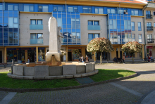 Imaxe da praza da Maía, en Bertamiráns Imaxe da praza da Maía, en Bertamiráns