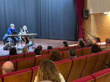 O auditorio da Casa da Cultura de Bertamiráns acolleu esta semana unha nova xuntanza do Consello sectorial da Cultura