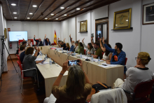 O Pleno aproba por unanimidade unha moción para que se atendan as necesidades técnicas e humanas do PAC e do centro de saúde de Bertamiráns O Pleno aproba por unanimidade unha moción para que se atendan as necesidades técnicas e humanas do PAC e do centro de saúde de Bertamiráns