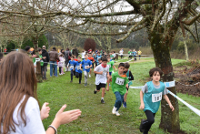 Máis de 2.000 escolares participaron en Ames na fase comarcal do Campionato de Cros Xogade Máis de 2.000 escolares participaron en Ames na fase comarcal do Campionato de Cros Xogade