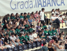 100 nenos/as das Escolas deportivas de baloncesto e integrantes do Básquet Ames asisten ao partido do Monbus Obradoiro - Movistar Estudiantes 100 nenos/as das Escolas deportivas de baloncesto e integrantes do Básquet Ames asisten ao partido do Monbus Obradoiro - Movistar Estudiantes